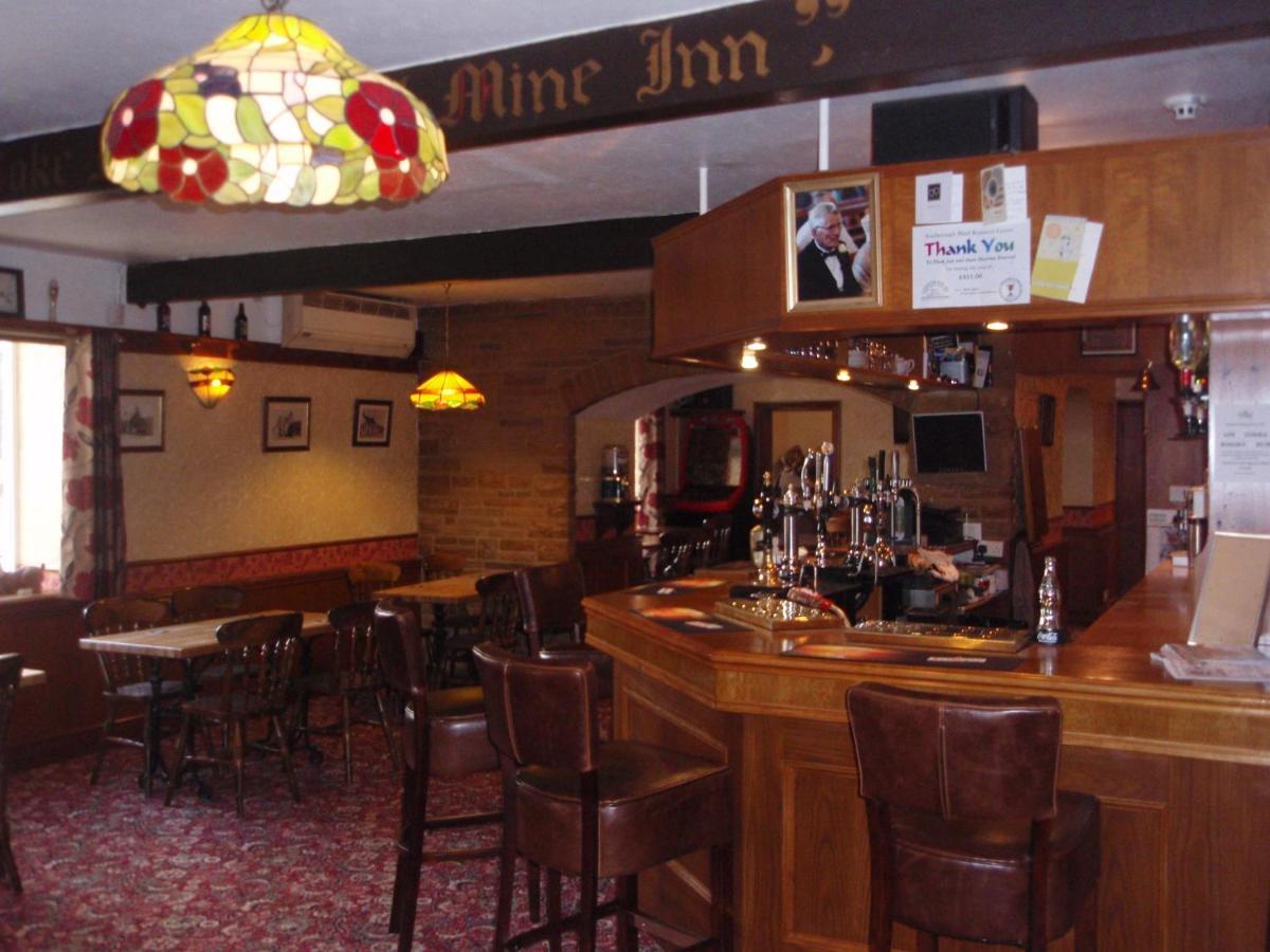 The Flask Inn Robin Hood's Bay Ngoại thất bức ảnh